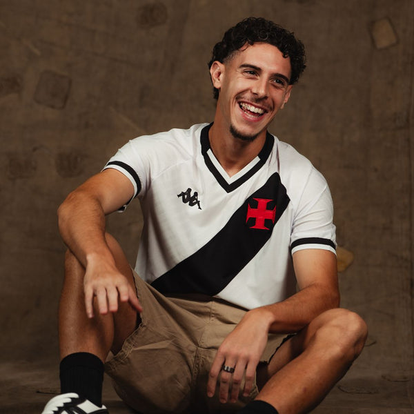 CAMISA MASCULINA KOMBAT AWAY PLAYER 25